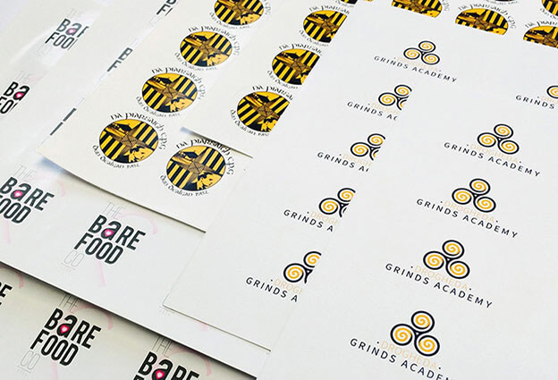 In decal giấy quận 4, phú nhuận giá rẻ TPHCM - CTY VĨNH PHÁT
